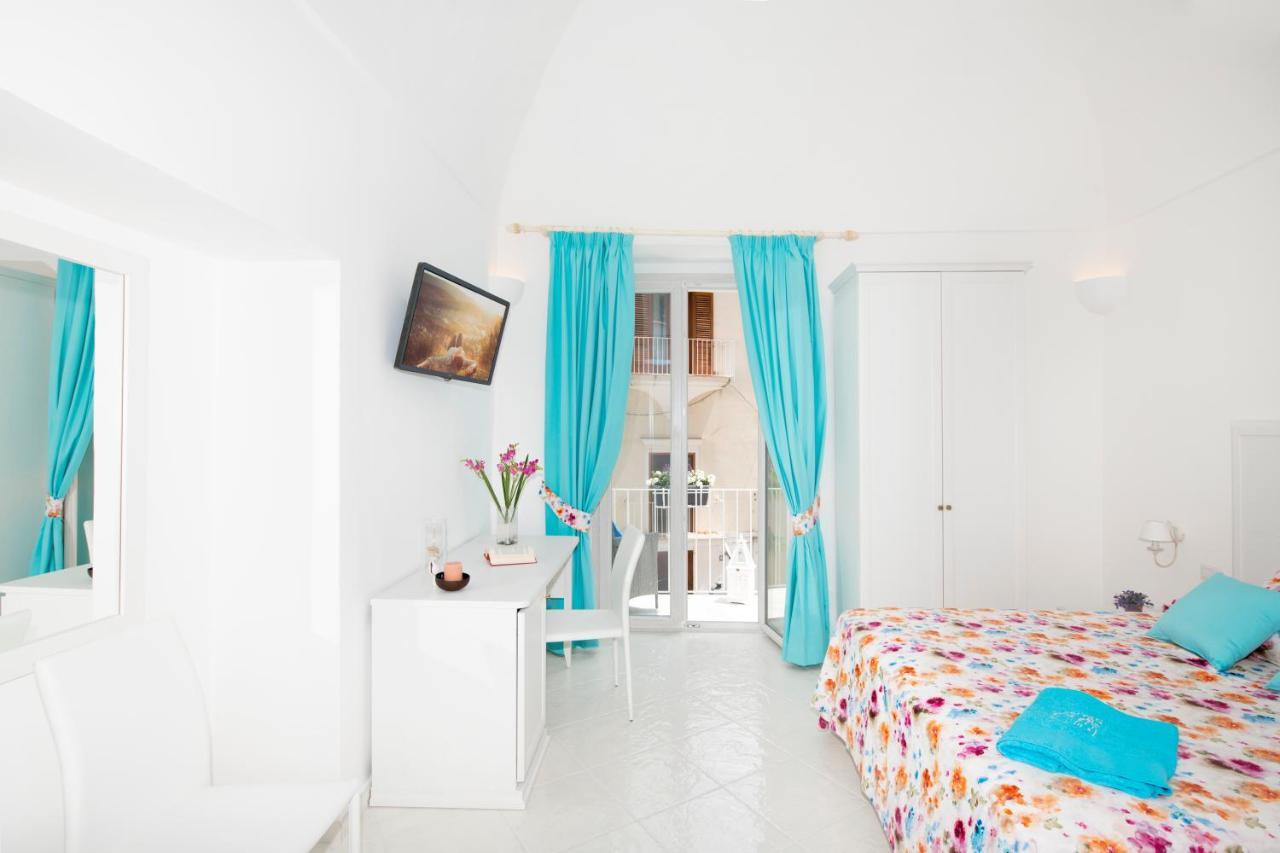 Casa Lucienne Apartment Positano Luaran gambar